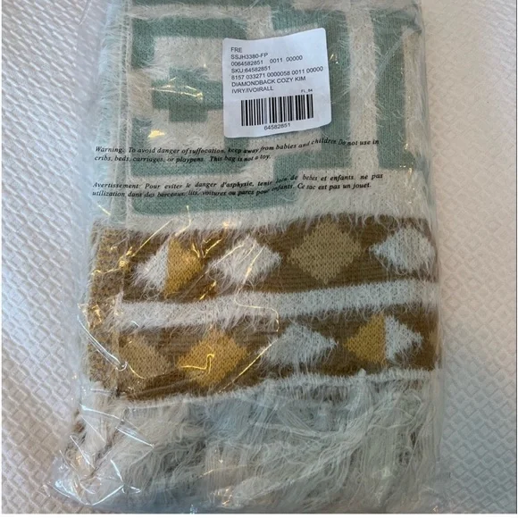 Free People White Kimono Diamondback Cozy Sweater Ivory One Size Poncho NWT - Picture 6 of 14